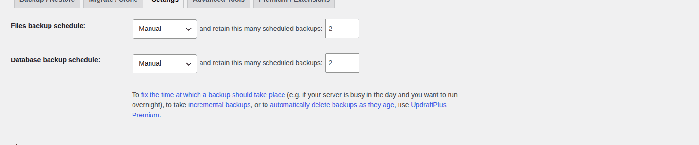 UpdraftPlus schedule and retention controls